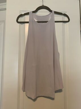 Lululemon Never Still Tank Light Gray
est Sz 8, PTP 18, Good Used Condition